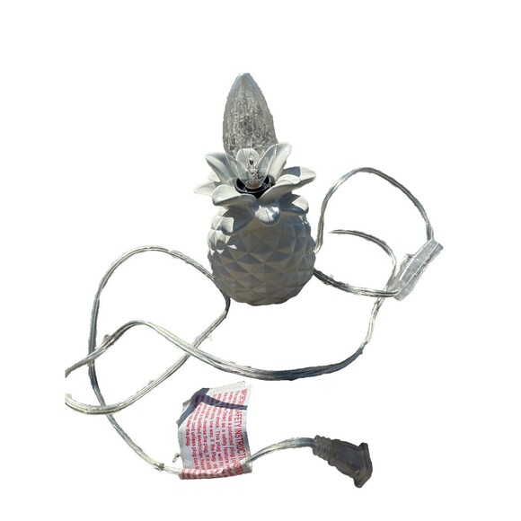 Pineapple Small Table Lamp White Switch Lamp - Picture 3 of 3
